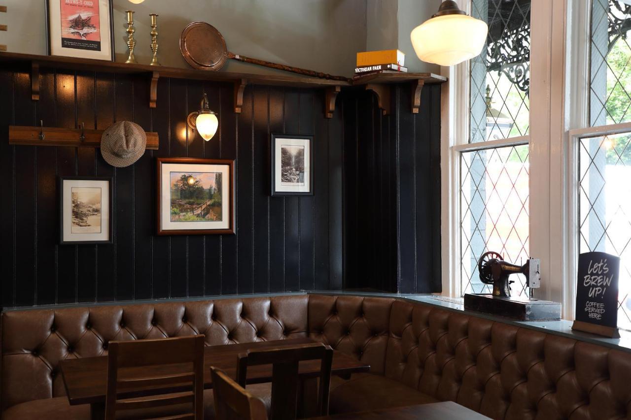 Pont Y Pair Inn ベトウス・ア・コーエド エクステリア 写真